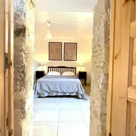 Vakantiehuis Charmante Maison Climatisee Avec Cour Privee A Bouzigues, Ideal Pour En Famille Ou Entre Amis - Fr-1-604-16 Bouzigues
